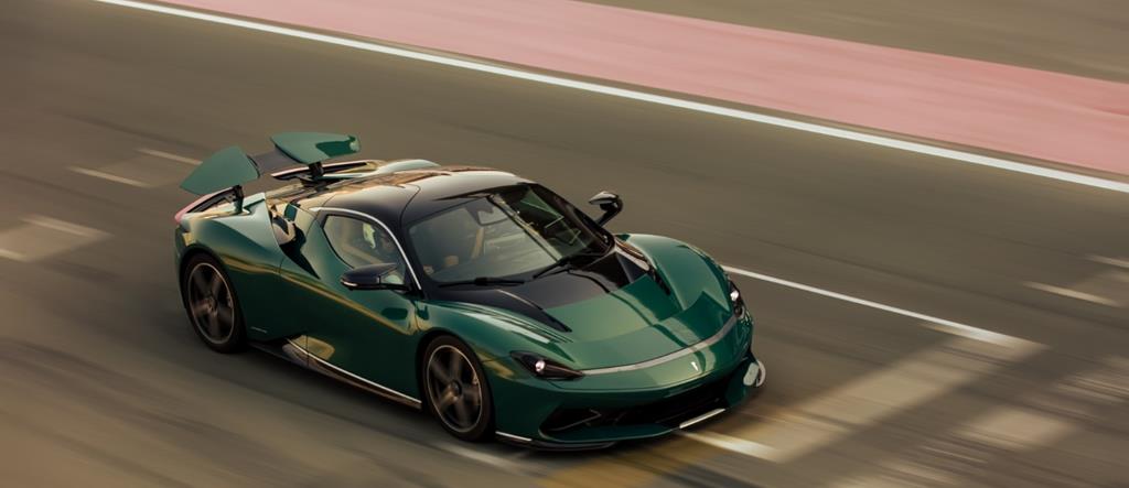 Superauto Battista ustanawia rekordy prędkości 0-60 i 0-120 MPH podczas debiutu Superauto Battista ustanawia rekordy prędkości 0-60 i 0-120 MPH podczas debiutu