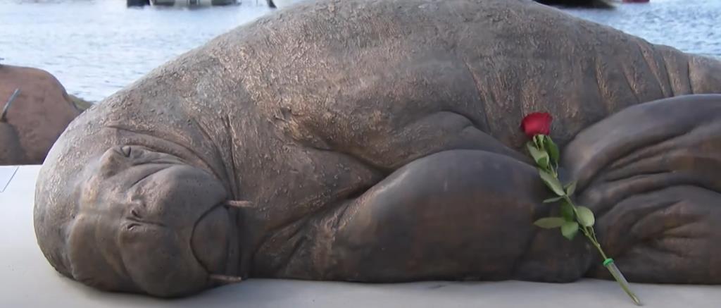 W Oslo odsłonięto pomnik morsa, którego zabito bez powodu W Oslo odsłonięto pomnik morsa, którego zabito bez powodu