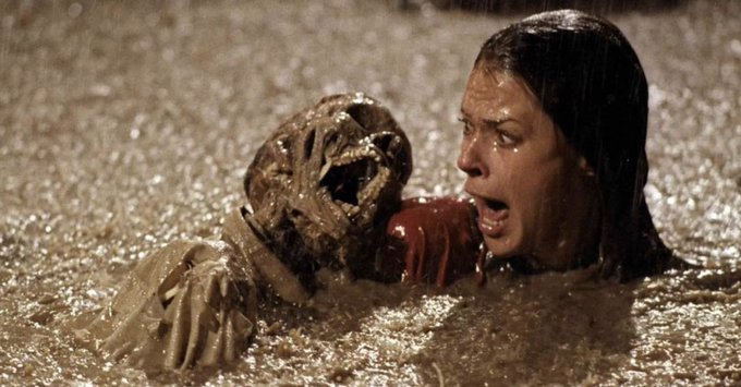 Wiedziałeś, że filmie „Poltergeist” wykorzystano ludzkie szkielety? Wiedziałeś, że filmie „Poltergeist” wykorzystano ludzkie szkielety?