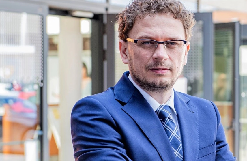 Jak właściwie badać poparcie polityczne? Ekspert odpowiada. Jak właściwie badać poparcie polityczne? Ekspert odpowiada.