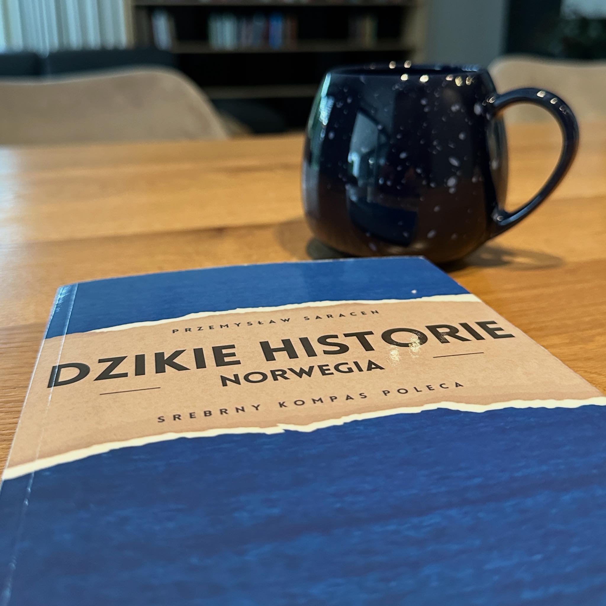 TEN artysta kabaretowy poleca naszą książkę! Obejrzyj recenzję!